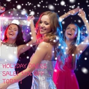 HOLIDAY DRESSES